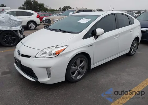 2015 Toyota Prius Persona Series Special Edition from USA, damaged, VIN JTDKN3DU7F0426396